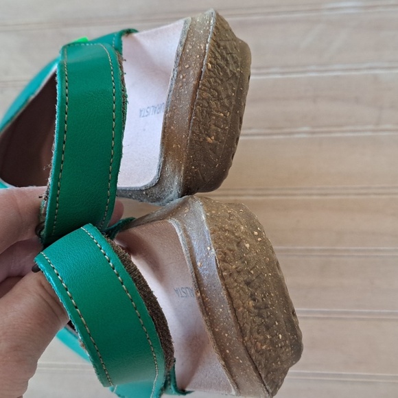 NWOT El Naturalista Women's Wakataua Leather Made in Spain Flat Sandals - Picture 4 of 8